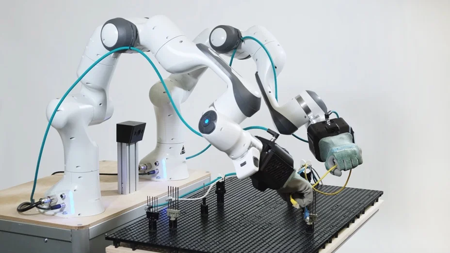 mimic robotics: Embodied Intelligence for Dexterous Automation