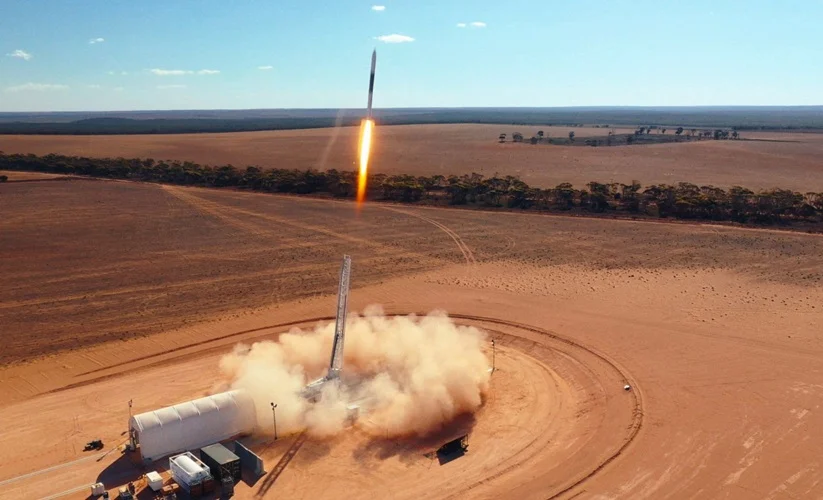 HyImpulse: Hybrid Rocket Propulsion for Flexible Small Satellite Launch